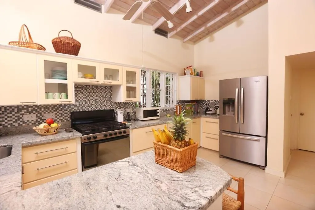 Holiday home Bella Vista Full House Rate Home Cap Estate Saint Lucia